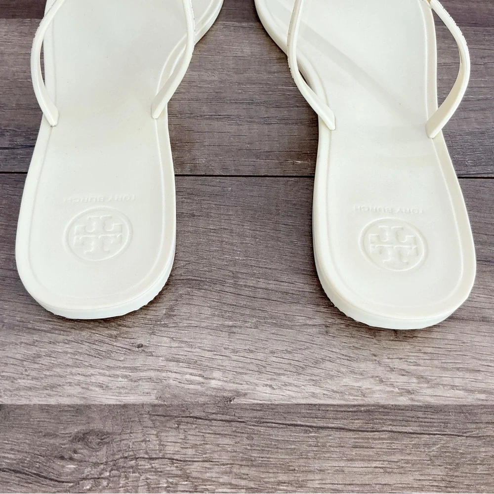 Tory Burch Mini Miller Jelly Flat Thong Ivory Size 8M